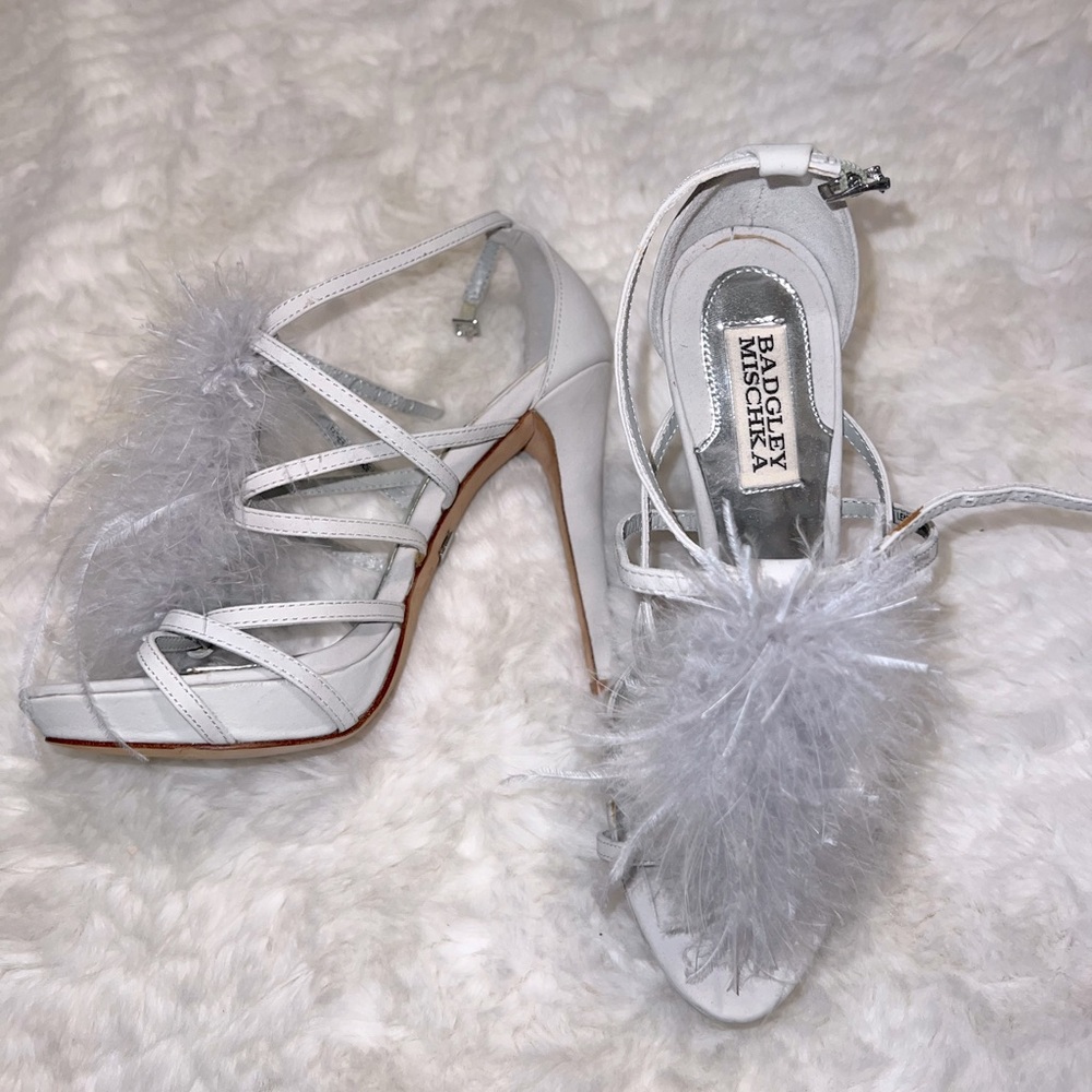 Badgley Mischka ostrich feather heels